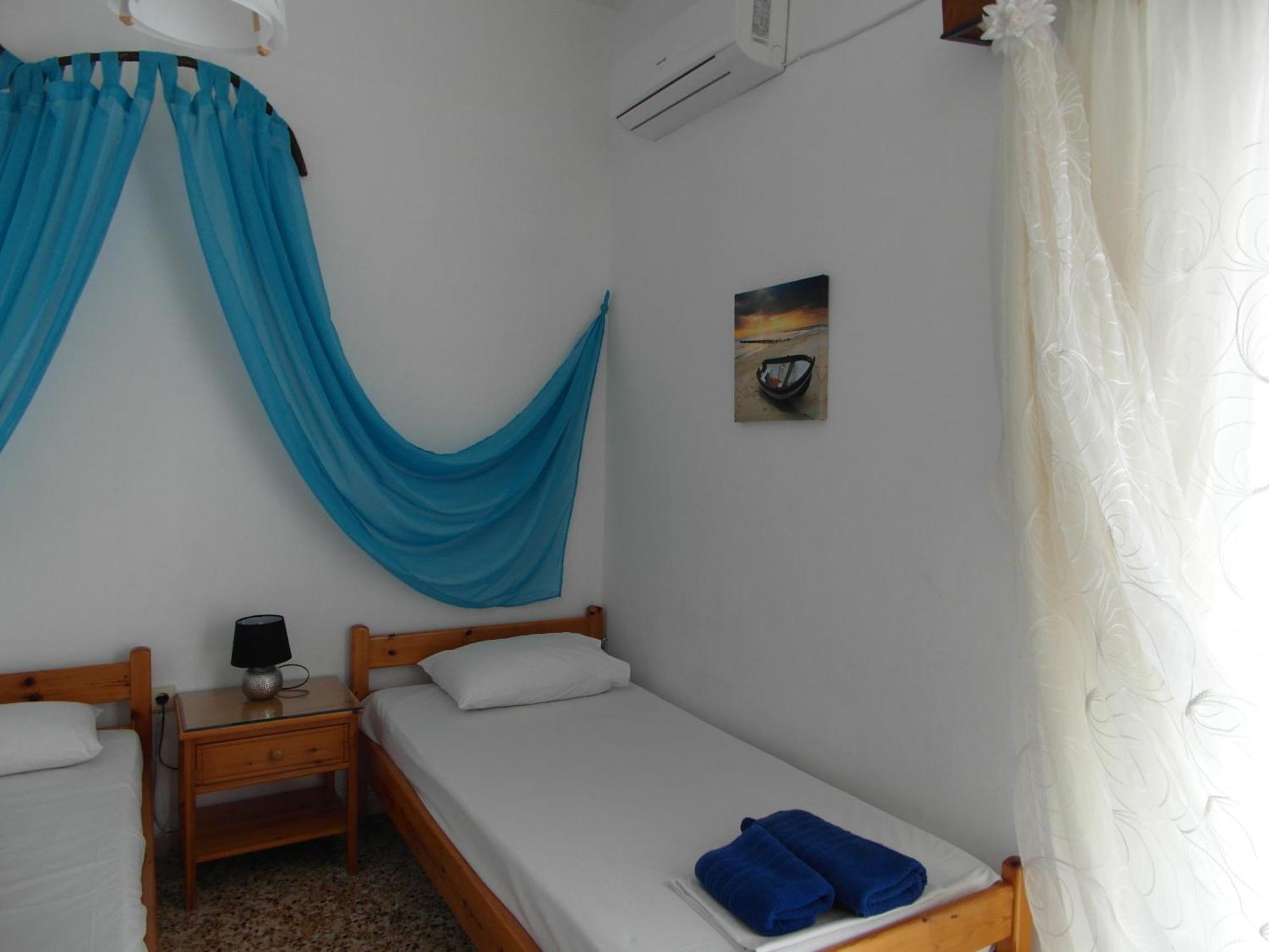 Aparthotel Eri Agia Marina (Aegina)