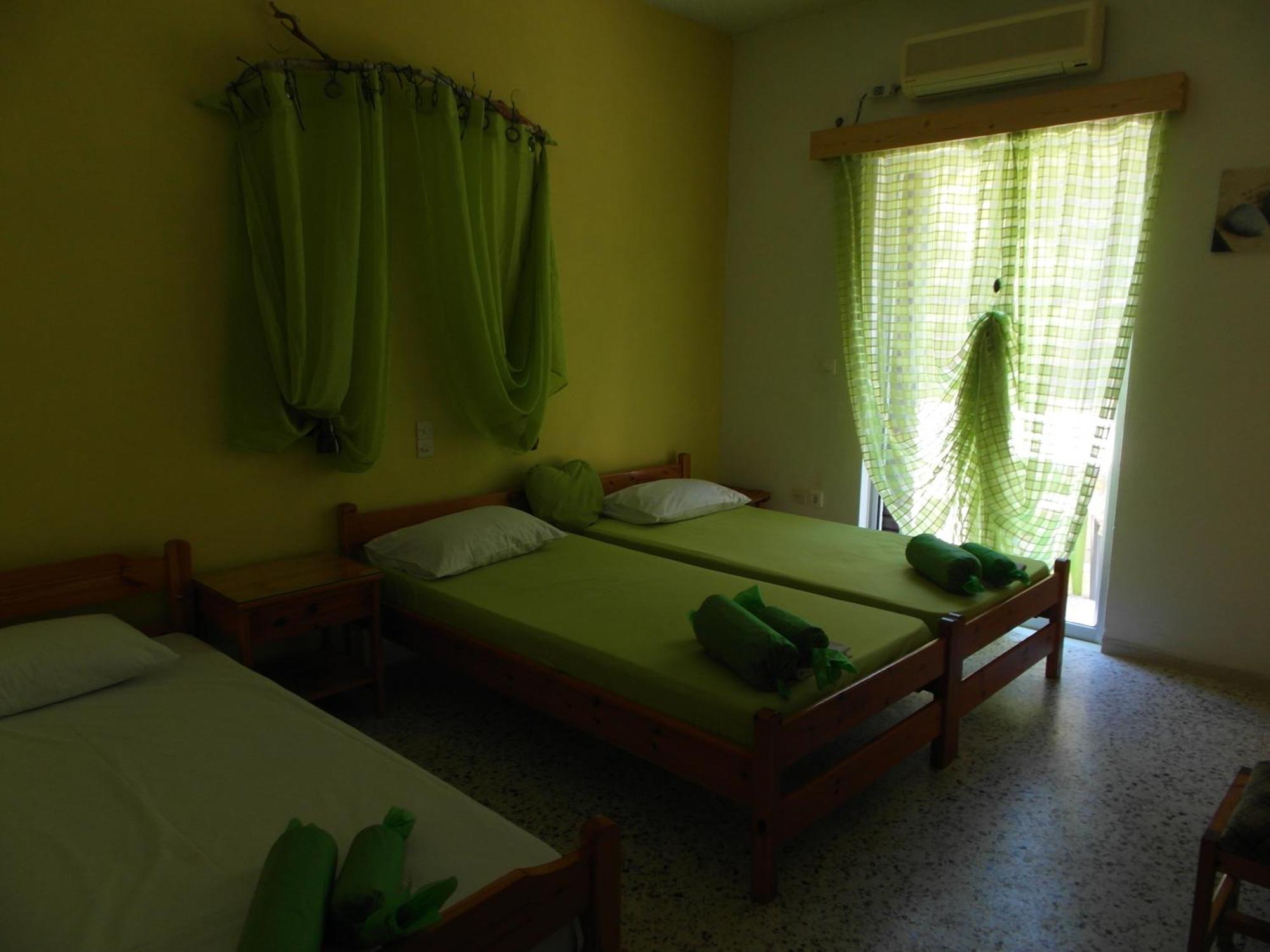 Aparthotel Eri Agia Marina (Aegina)
