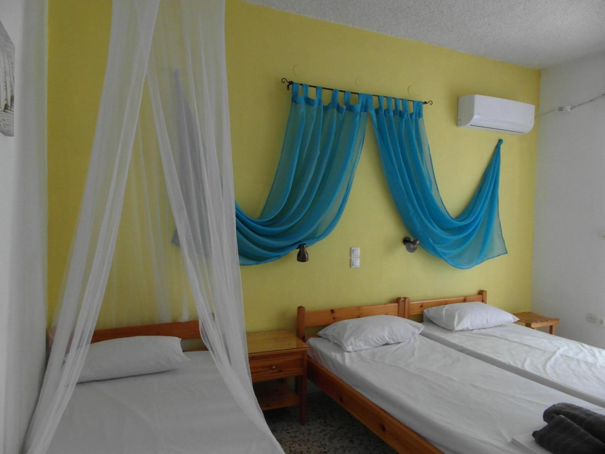 Aparthotel Eri 2*